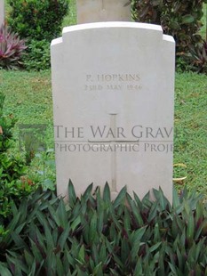 TRINCOMALEE WAR CEMETERY - HOPKINS, P